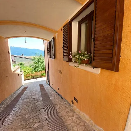 Peonia Bed and Breakfast Orgosolo