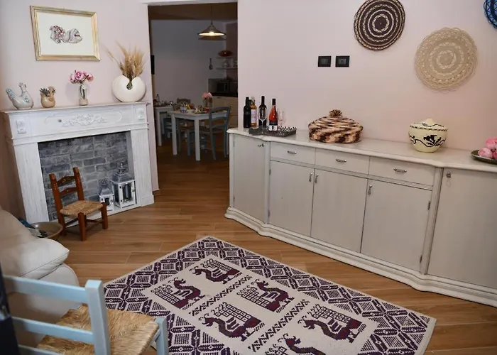 Bed & Breakfast Peonia Orgosolo