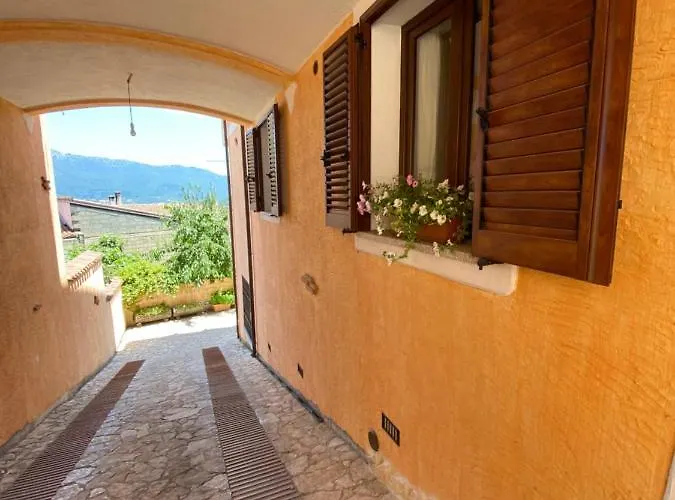 Peonia Bed & Breakfast Orgosolo